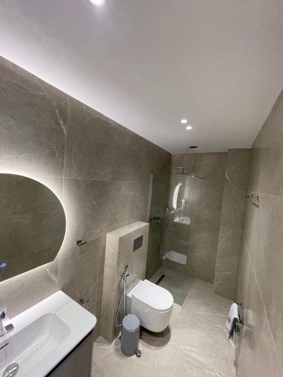 La Maroja View Hotel Dhërmi エクステリア 写真
