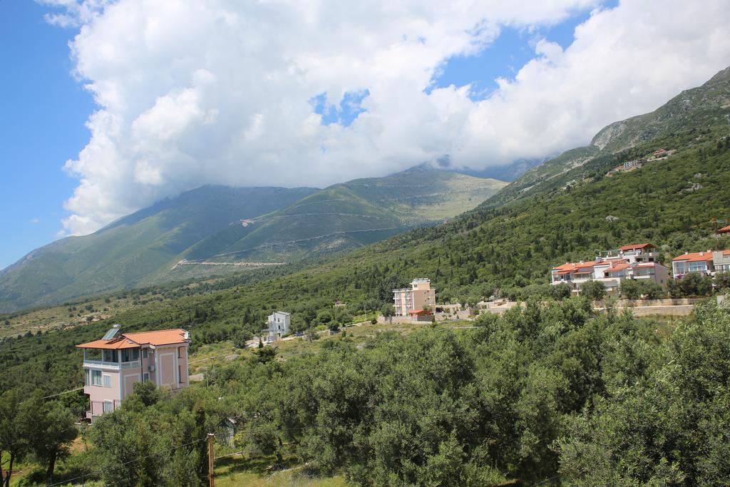 La Maroja View Hotel Dhërmi エクステリア 写真