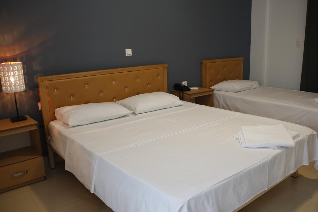 La Maroja View Hotel Dhërmi エクステリア 写真